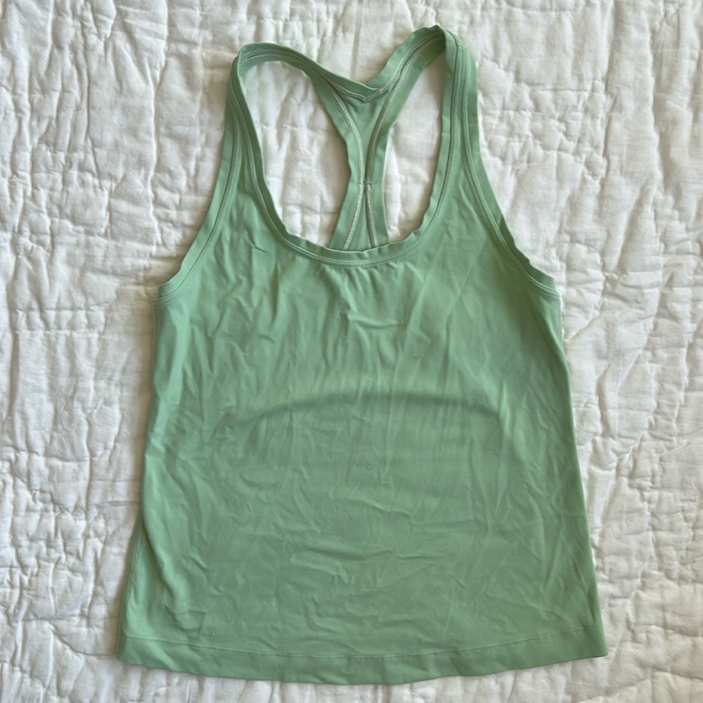 Lululemon tank